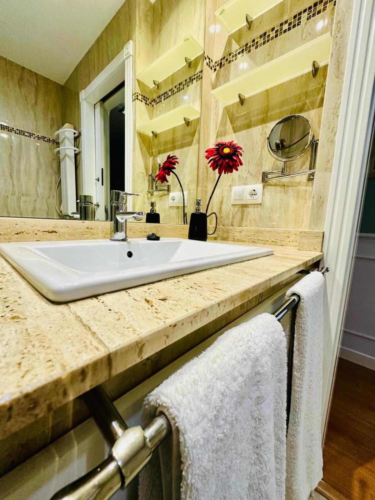 Apartamento Turístico Pizarro Mérida Exterior foto